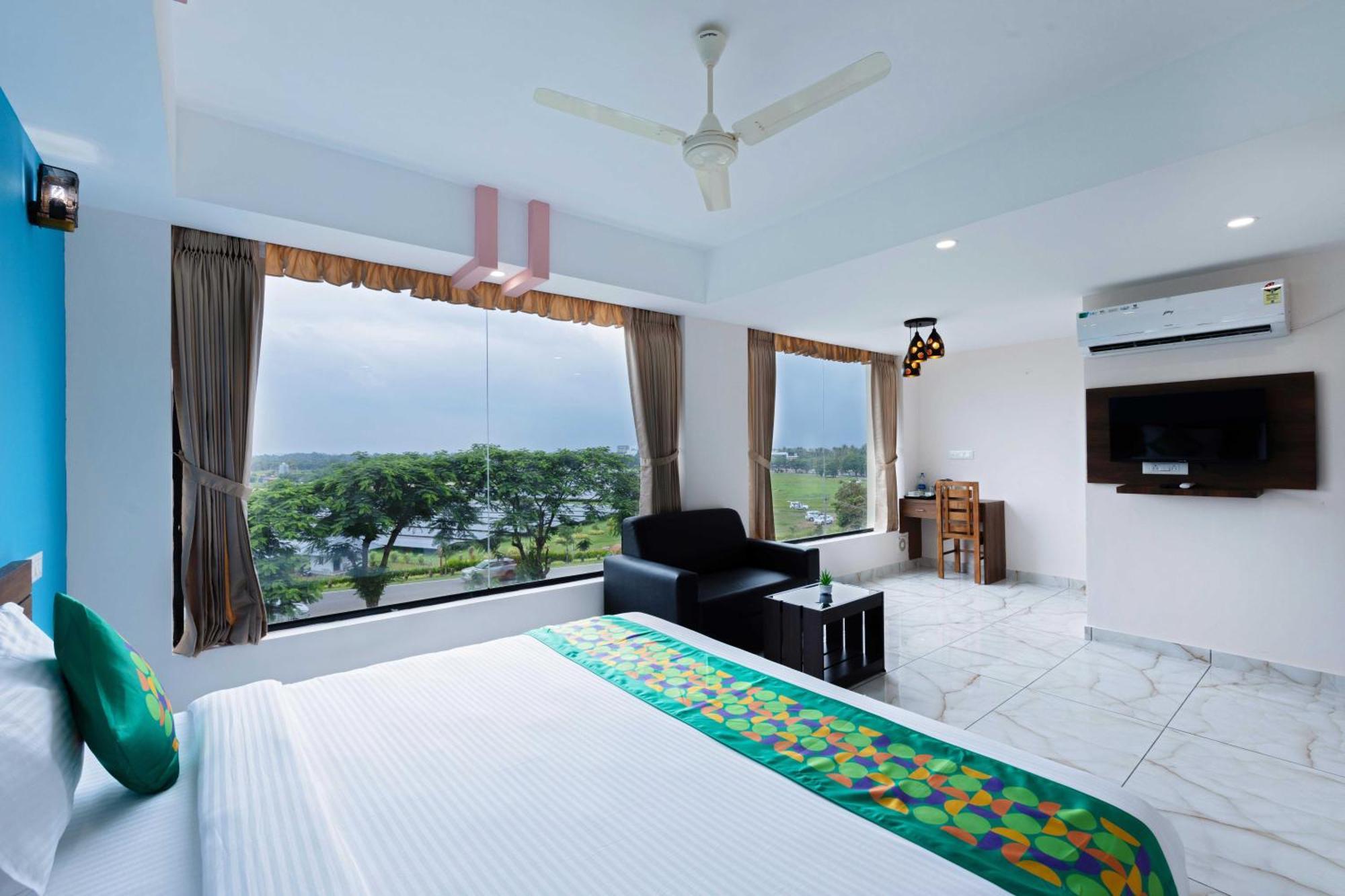 Treebo Airsuite Airport Hotel Kochi Екстер'єр фото